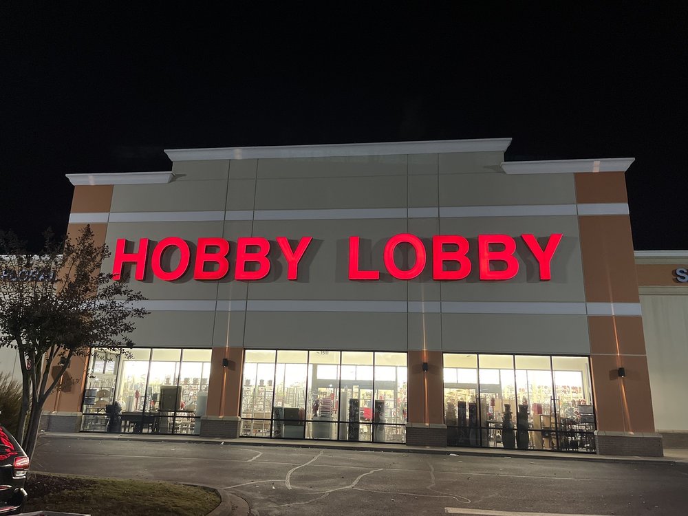 HOBBY LOBBY Updated September 2024 26 Reviews 1511 Woodruff Rd