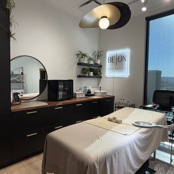 VTLTY Glow - Inside Suite 14 ~ VTLTY Glow's clean, comfortable treatment space, thoughtfully prepared to provide a private and welcoming sugaring experie - Sugaring Near Me - Chino, California VTLTY Glow - Inside Suite 14 ~ VTLTY Glow's clean, comfortable treatment space, thoughtfully prepared to provide a private and welcoming sugaring experie - Sugaring Near Me - Chino, California