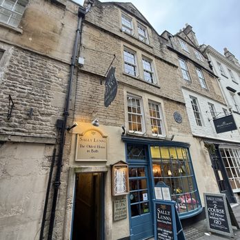 Premium Tours - Travel Services Near Me - London, XGL