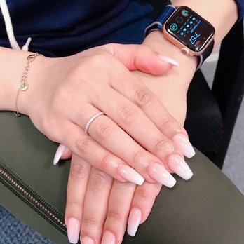 Helen's Nails & Spa - Nail Salons Near Me - Pikesville, Maryland