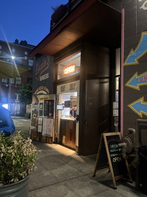 Double O' Burgers by null