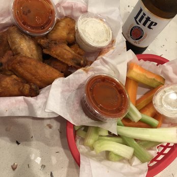 Hot Wings Cafe - Extra hot wings with blue cheese dressing on the side - Chicken Wings Near Me - Glendale, California Hot Wings Cafe - Extra hot wings with blue cheese dressing on the side - Chicken Wings Near Me - Glendale, California