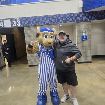 Rupp Arena - Cool Cat - Stadiums & Arenas Near Me - Lexington, Kentucky