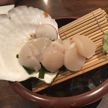 Kingyo Izakaya - Previously Frozen Scallops - small too, but menu says big - Japanese Near Me - Toronto, Ontario