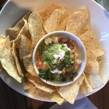 Yard House - Guacamole - New American Near Me - Honolulu, Hawaii Yard House - Guacamole - New American Near Me - Honolulu, Hawaii