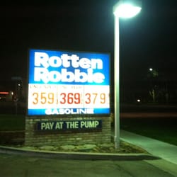 Rotten Robbie - Cheapest gas in Sunnyvale for sure.