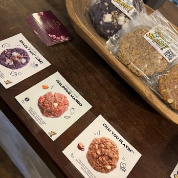 Garden Table - Broad Ripple - Juice Bars & Smoothies Near Me - Indianapolis, Indiana