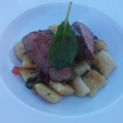 L'Angelus - Gigot d'agneau et gnocchis.