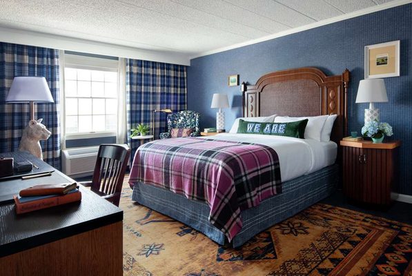 Graduate by Hilton State College by null