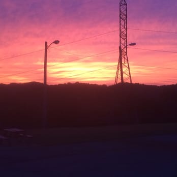 TailGate Brewery - Sunset from the tailgate barn... AMAZING!! - Breweries Near Me - Nashville, Tennessee