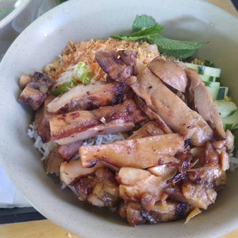 Hanco’s - Chicken rice vermicelli noodle bowl - Vietnamese Near Me - Brooklyn, New York