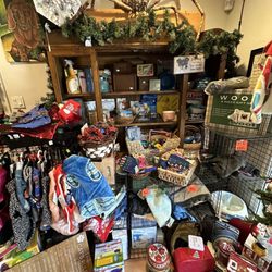 Second Chances Thrift Shop - Pet items for sale 12/2023