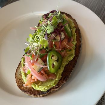 Cos&Pi - Avocado salmon Toast - Breakfast & Brunch Near Me - South Pasadena, California Cos&Pi - Avocado salmon Toast - Breakfast & Brunch Near Me - South Pasadena, California