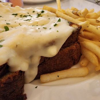 Clink - Croque Monsieur - Desserts Near Me - Salem, Oregon