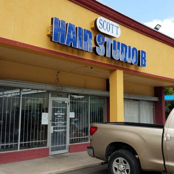 Scott Hair Studio B - Storefront - Barbers Near Me - Houston, Texas