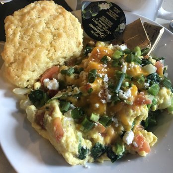 B Matthews Eatery - Veggie scramble - New American Near Me - Savannah, Georgia