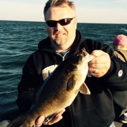Roach Guide Service - Solid 5lb Smallmouth on Mille Lacs