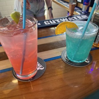 Recess Beer Garden - Summer breeze cocktail - Bars Near Me - Denver, Colorado