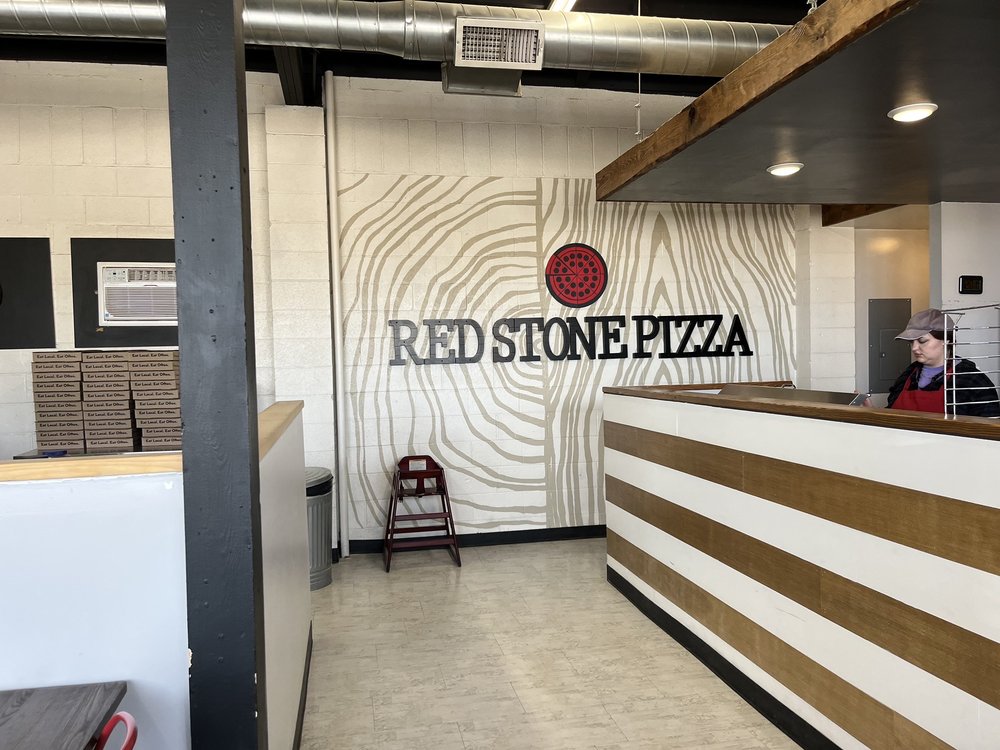 Red Stone Wood Fired Pizza Logo