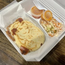 Mama Vickys Pupusas Y Mas - Pupusas (pork, beans, cheese)