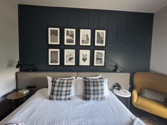 The Eddy Taproom & Hotel by null