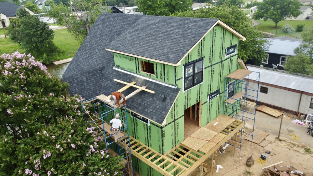 Slide of Advantage Roofing