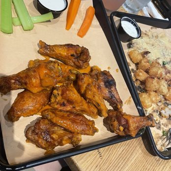 Nickel's Pit BBQ - Dry smoked chicken wings - Barbeque Near Me - Watkins Glen, New York Nickel's Pit BBQ - Dry smoked chicken wings - Barbeque Near Me - Watkins Glen, New York