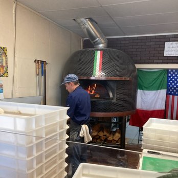 Atmosphere - Chef Antonio dedicated to his craft.  Bravo! - Italian Near Me - Sarasota, Florida