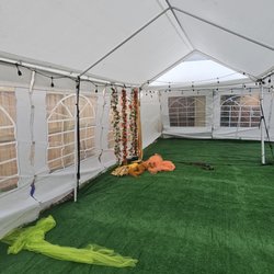 Inflatable Adventures & Beyond - 10x20 tent with side walls