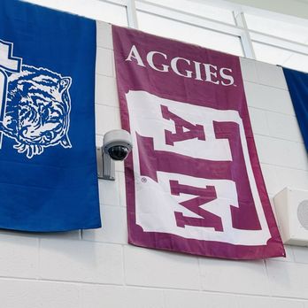 Booker T Washington High School - Middle Schools & High Schools Near Me - Houston, Texas Booker T Washington High School - Middle Schools & High Schools Near Me - Houston, Texas