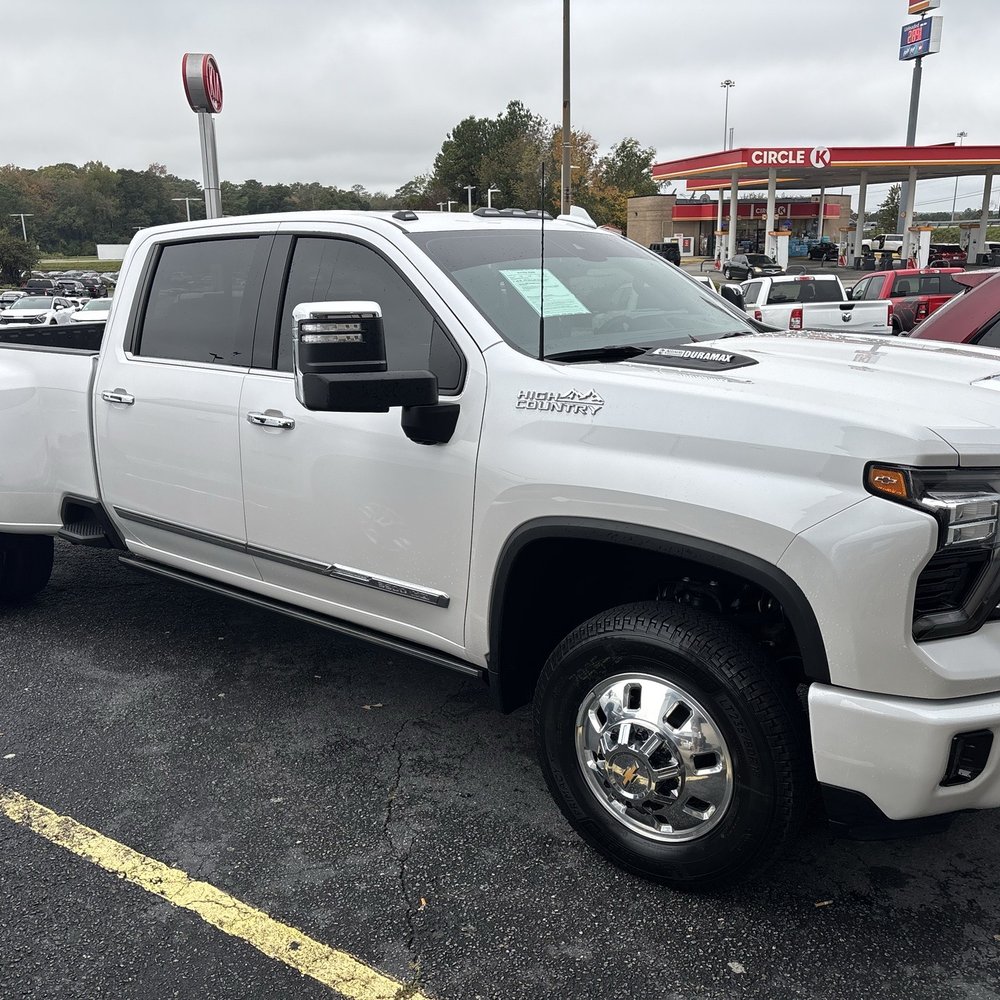 ALM Chrysler Dodge Jeep Ram Perry - 2024 Silverado - Car Dealers Near Me - Perry, Georgia