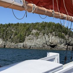 Downeast Windjammer Cruise Lines