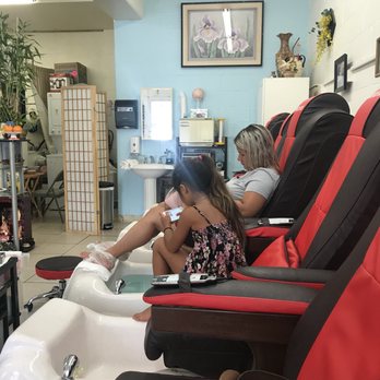 Valentine Nails & Spa - Nail Salons Near Me - Kaneohe, Hawaii Valentine Nails & Spa - Nail Salons Near Me - Kaneohe, Hawaii
