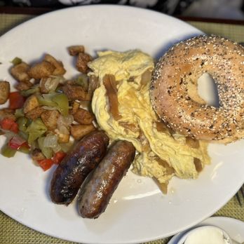 Brooklyn Diner USA - Diners Near Me - New York, New York