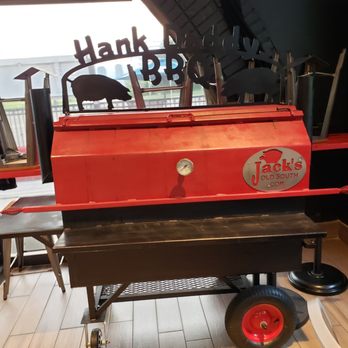 Hank Daddy's Barbecue - Southern Near Me - Vaughan, Ontario