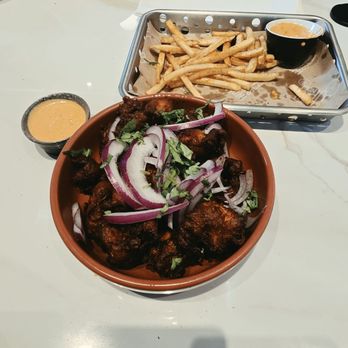 Curry Up Now - Punjabi 69 chicken! - Indian Near Me - Smyrna, Tennessee