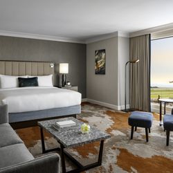 Fairmont Vancouver Airport