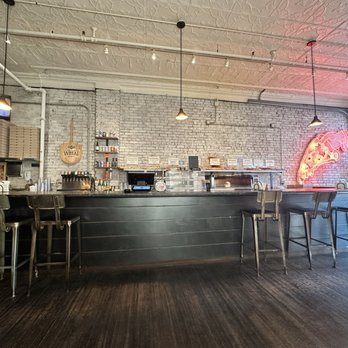 Providence By The Slice - Bar area - Pizza Near Me - Kansas City, Missouri