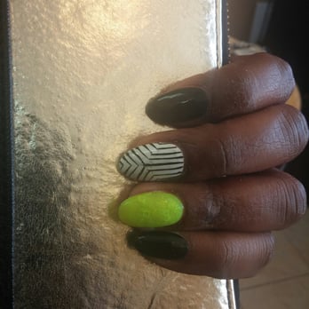 Queen Nails Spa - Lynh is the master nail designer! - Nail Salons Near Me - Spring, Texas Queen Nails Spa - Lynh is the master nail designer! - Nail Salons Near Me - Spring, Texas