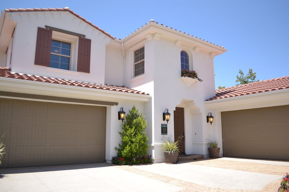 Safest Garage Door - Garage Door Contractor in Oak Park, IL