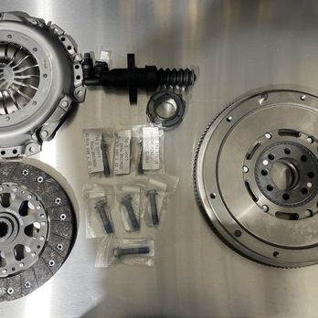 JL Motorworks - Mini Cooper clutch replacement. - Auto Repair Near Me - La Habra, California JL Motorworks - Mini Cooper clutch replacement. - Auto Repair Near Me - La Habra, California