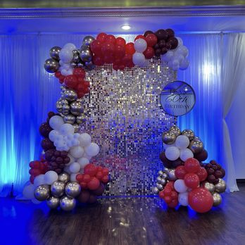 Sculpted Air - Gold simmer wall! - Balloon Services Near Me Sculpted Air - Gold simmer wall! - Balloon Services Near Me