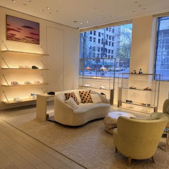 Louis Vuitton Portland - Leather Goods Near Me - Portland, Oregon Louis Vuitton Portland - Leather Goods Near Me - Portland, Oregon
