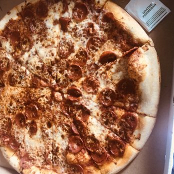 Ramis Pizza - Pepperoni pizza giant - Pizza Near Me - San Antonio, Texas Ramis Pizza - Pepperoni pizza giant - Pizza Near Me - San Antonio, Texas