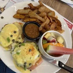 Petinos - Avocado Salmon Eggs Benedict