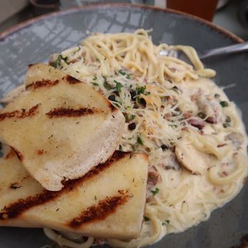Blue Mussel Cafe - Chicken pasta - Seafood Near Me - Rustico, Prince Edward Island Blue Mussel Cafe - Chicken pasta - Seafood Near Me - Rustico, Prince Edward Island
