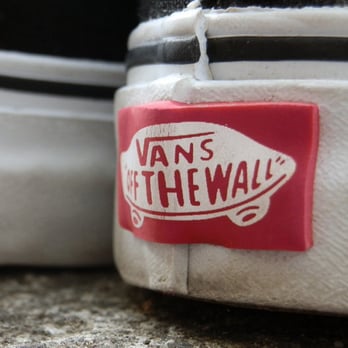 London Store - Sneakers - Shoe Stores Near Me - Naples, NA