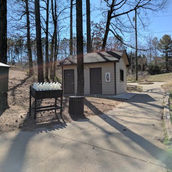 Legacy Golf Links - 9th tee. Restrooms, sand refills, water. - Golf Near Me - Smyrna, Georgia