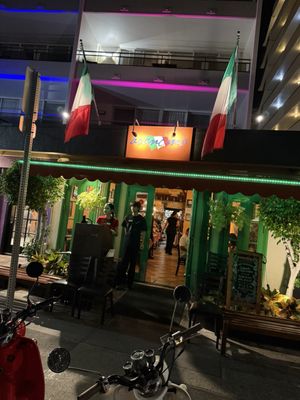 Arancino on Beachwalk by null