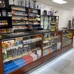 Getty Liquor & Smoke